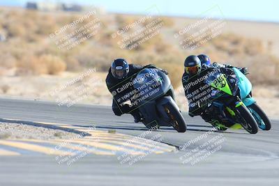 media/Jan-10-2025-CVMA Friday Practice (Fri) [[489e0da257]]/Group 4 and Trackday/Session 4 (Turn 16)/